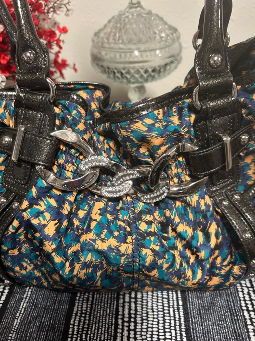 Kathy Van Zeeland Y2K Ruffle Top Teal, Gold & Black Patterned Shoulder Bag - Picture 2 of 15